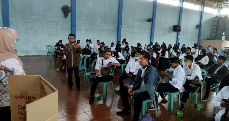 Panwascam Memberikan Bimtek Kepada 1.199 Pengawas TPS