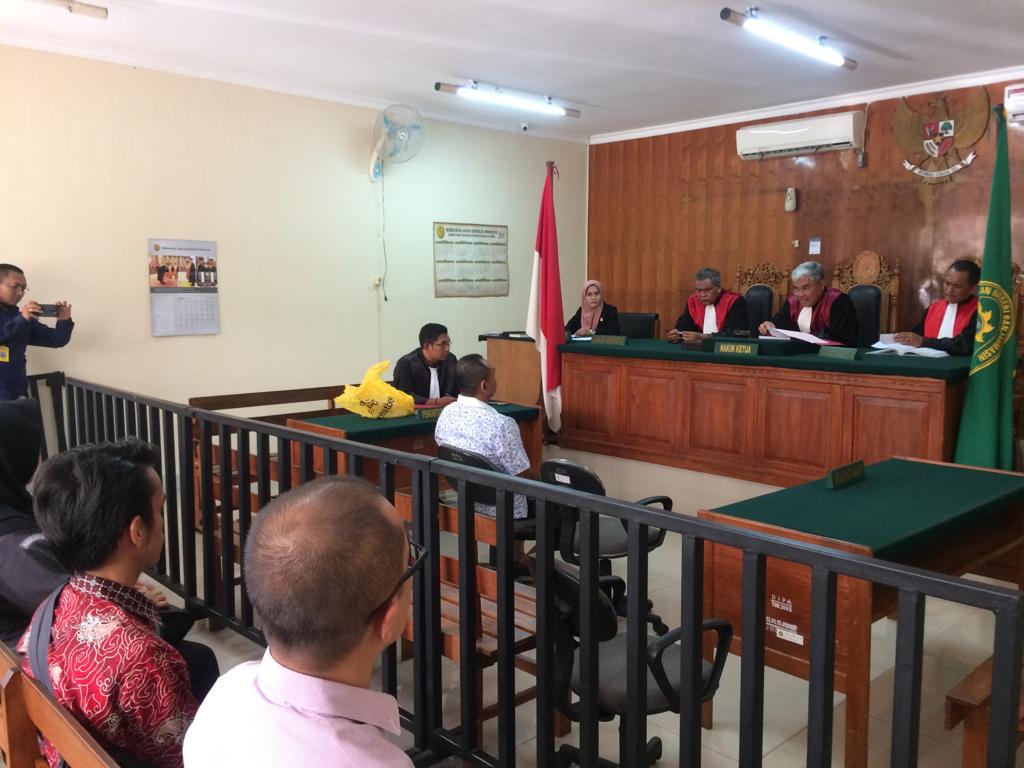 Bagi-Bagi Sembako Saat Kampanye, Caleg DPRD Kalsel Akhirnya Disidang