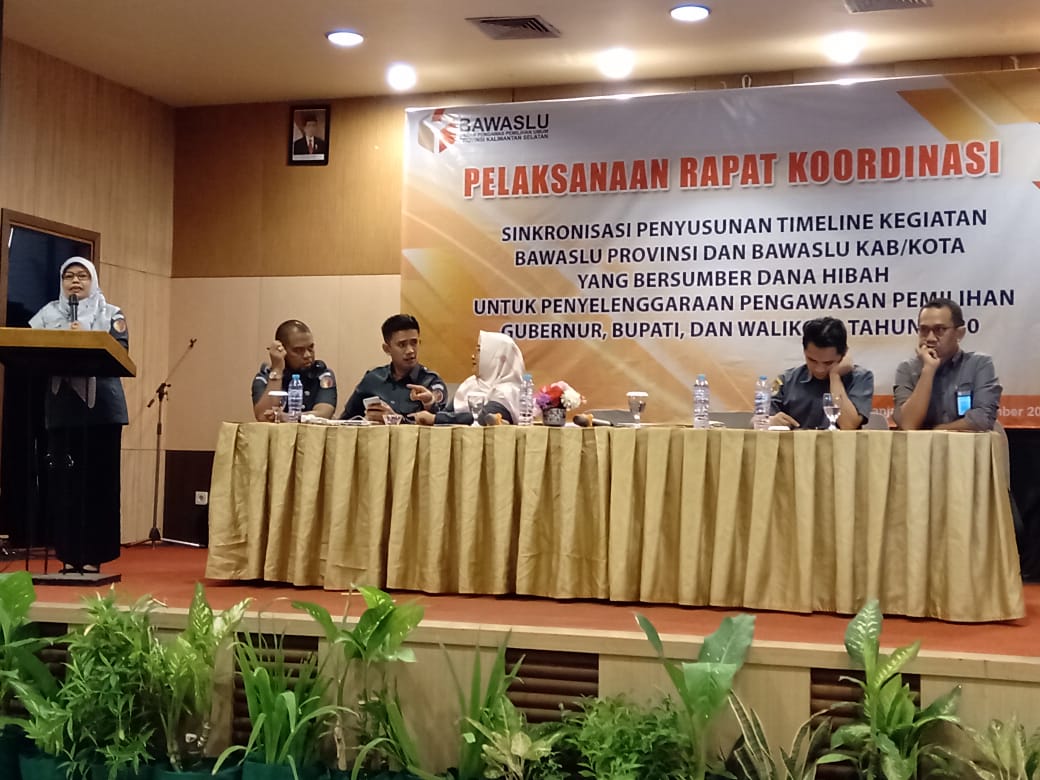 * Hindari Tumpang Tindih Kegiatan * Bawaslu Sinkronisasikan Timeline Kegiatan Pengawasan Pilkada 2020