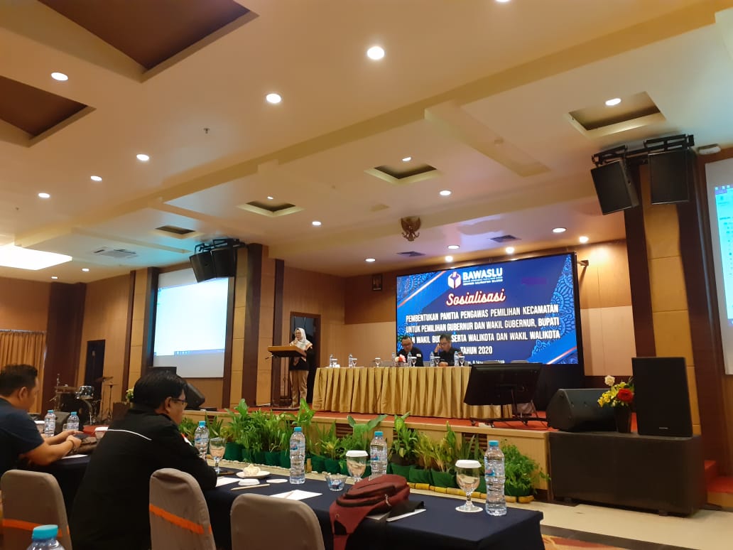 Bawaslu Provinsi Kalimantan Selatan Adakan Sosialisasi Pembentukan Pengawas Pemilihan Kecamatan Untuk Pemilihan Gubernur dan Wakil Gubernur, Bupati dan Wakil Bupati, Serta Wali Kota dan Wakil Wali Kota Tahun 2020
