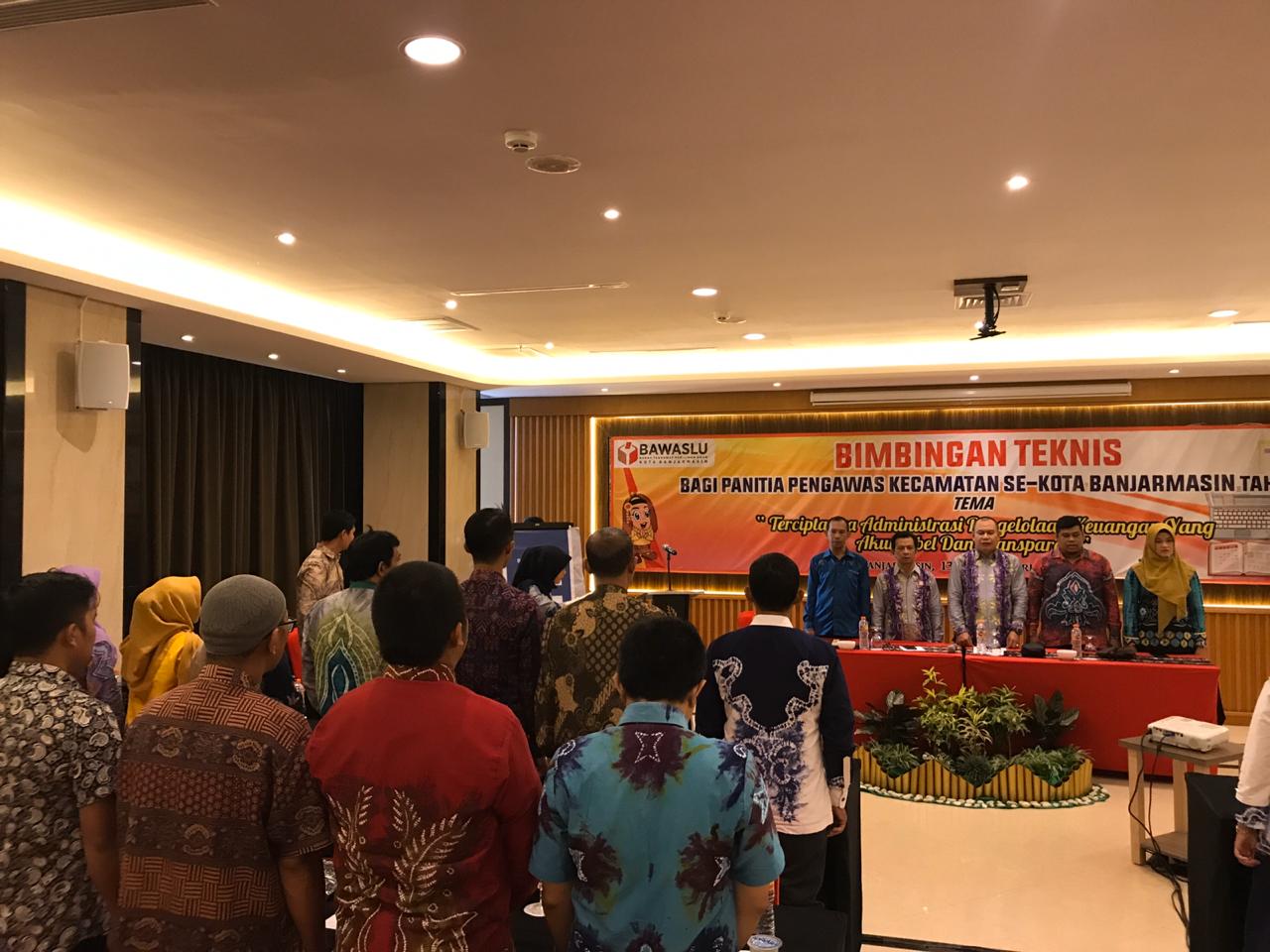 Bawaslu Kota Banjarmasin Acara Bimtek Bersama Panwas Kecamatan