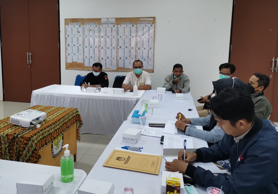 DPB Banjarmasin Capai 449.059 Pemilih;      Bawaslu Imbau Warga Proaktif Daftarkan Diri Sebagai Pemilih