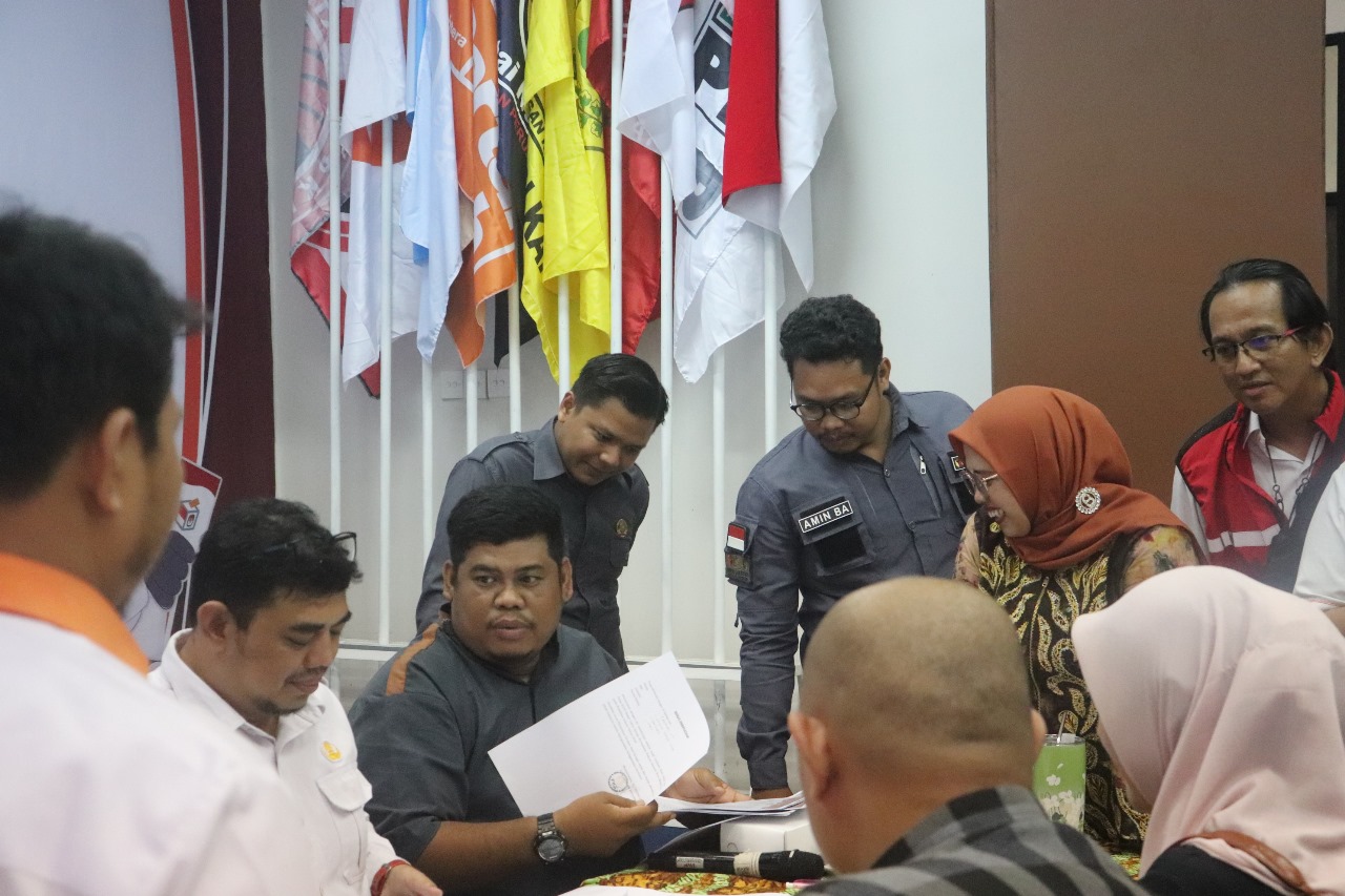 Validasi dan Verifikasi Draft Surat Suara Pemilu Tahun 2024 : Bawaslu Awasi Penetapan DCT