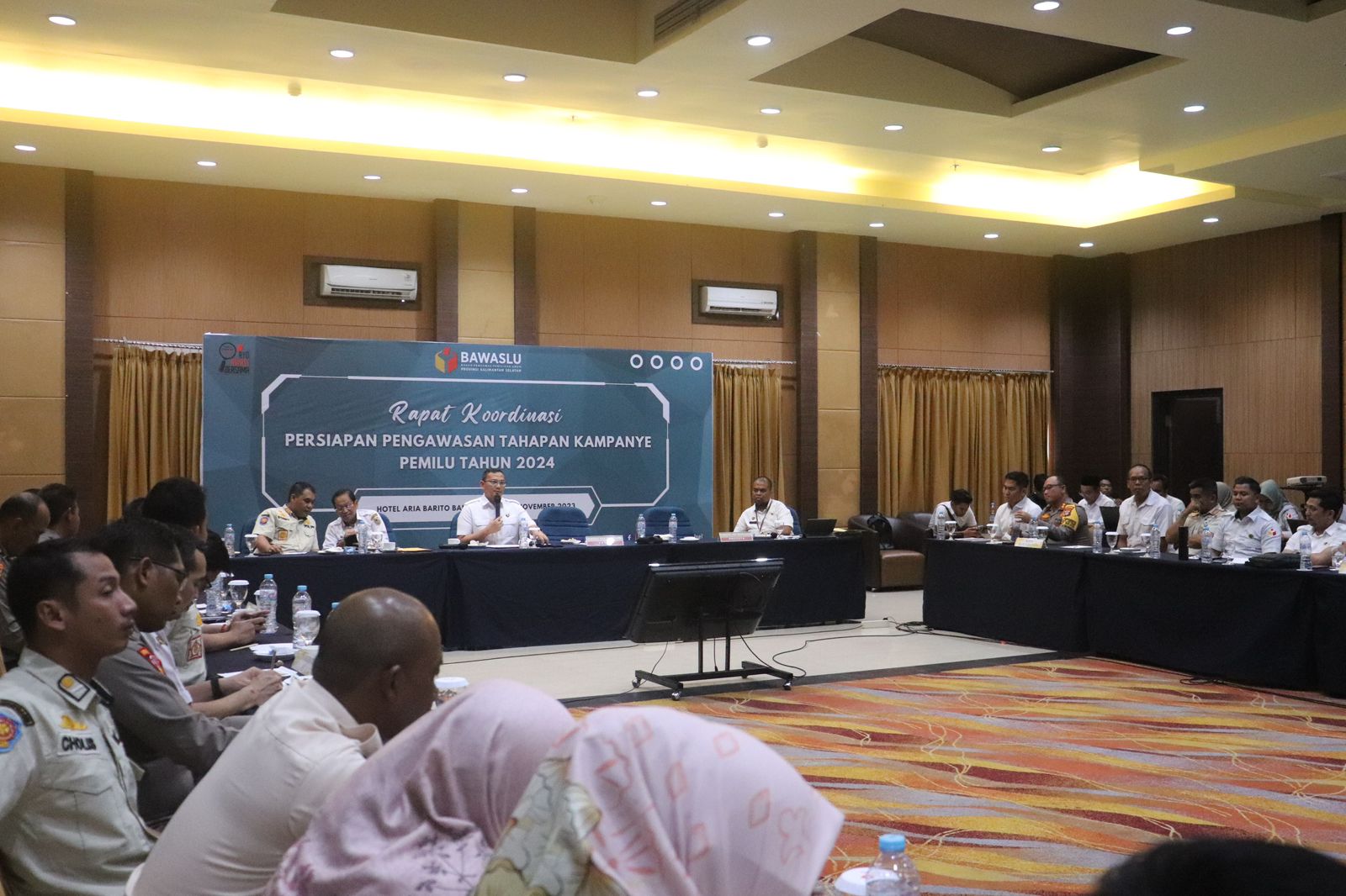 Mengawal Demokrasi : Bawaslu Kalimantan Selatan bersama Stakeholders untuk Sukseskan Pemilu 2024