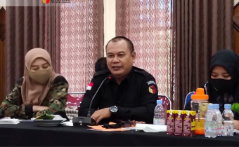 Rapat Koordinasi Penulisan Riset dan Kajian Evaluasi Penyelenggaraan Pemilihan Kepala Daerah serentak Tahun 2015-2020.