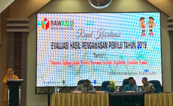 Bawaslu Kota Banjarmasin Menghadiri Rapat Koordinasi Evaluasi Hasil Pengawasan Pemilu Tahun 2019