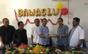 Gelar Syukuran Hari Jadi Ke-1 Bawaslu Kota Banjarmasin