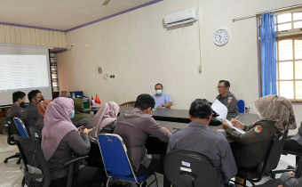 BAWASLU KOTA BANJARMASIN MENGOPTIMALISASI PENGELOLAAN DATA DAN PELAYANAN DATA INFORMASI