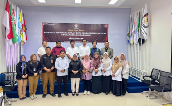 Rapat Pleno Terbuka Rekapitulasi di KPU Kota Banjarmasin